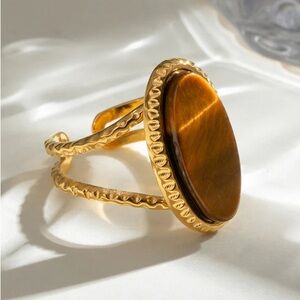 Elegant Gold and Brown Cocktail Ring